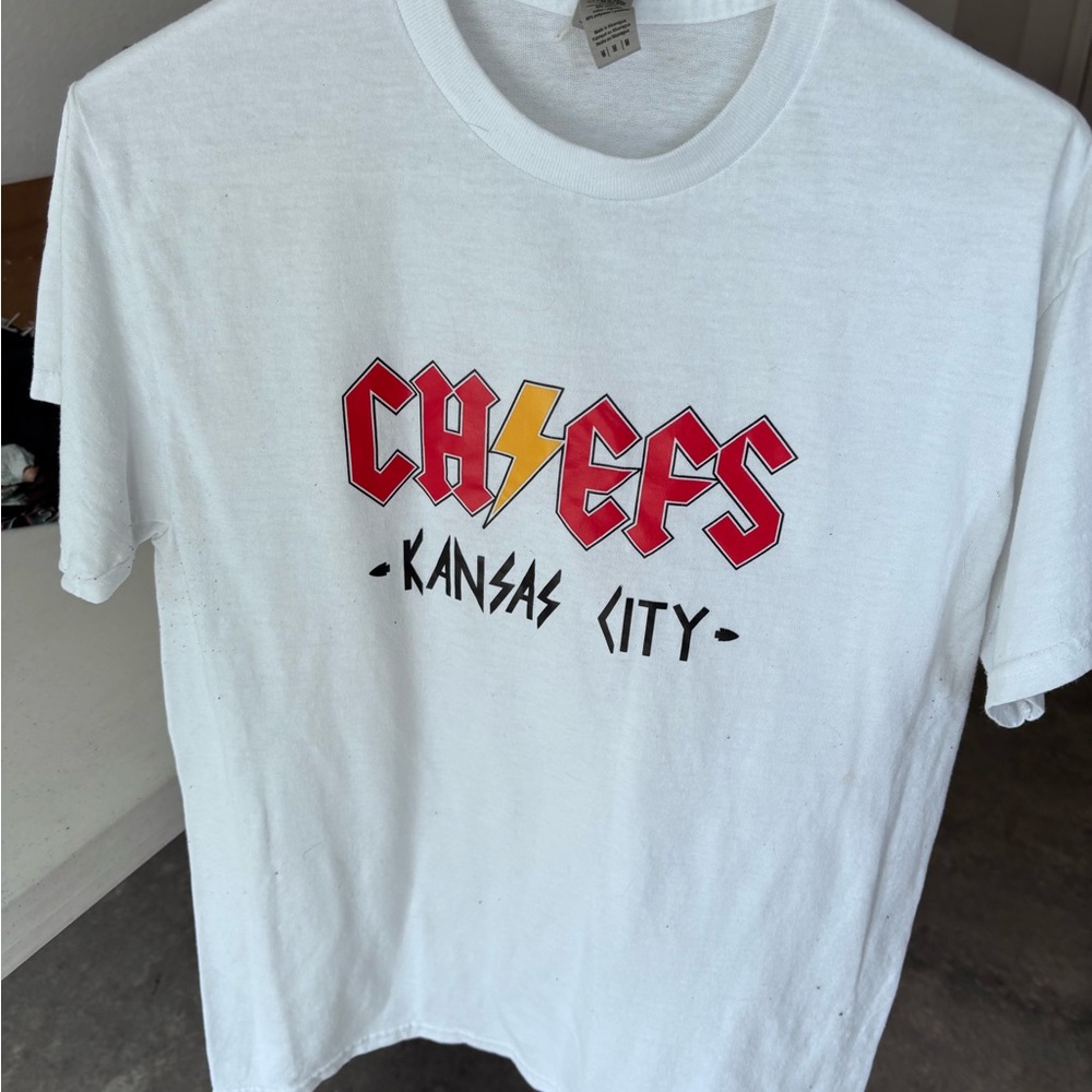 Gildan White and Red Short Sleeve Tee Chiefs Design